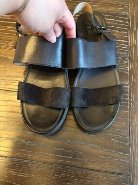 Naturalizer Black Women's Slide Sandals